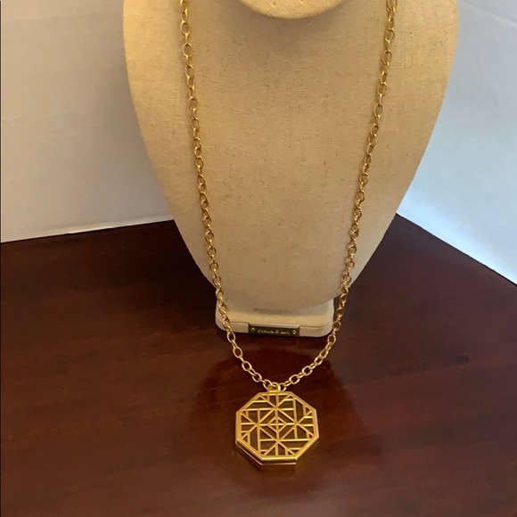 Tory Burch Jewelry - Tory Burch Solid Perfume Pendant Necklace 💞